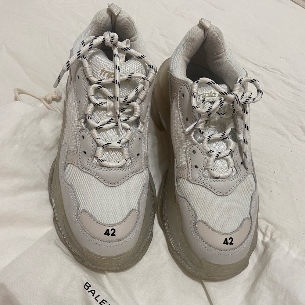 Balenciaga Triple S sneaker size 42